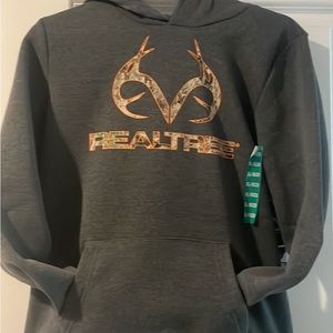 New Realtree Youth Hoodie.